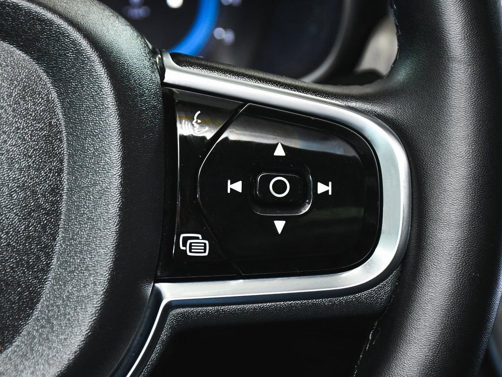 Used 2023 Volvo S90 B6 Ultimate w/ Protection Package image 33