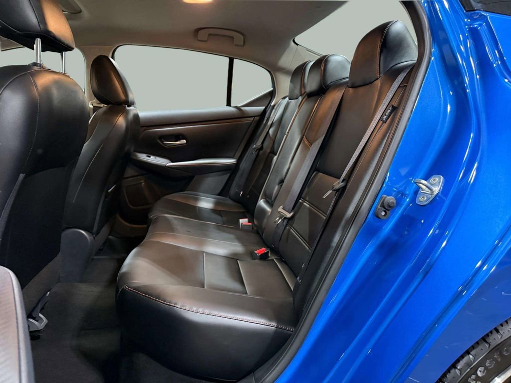 Used 2024 Nissan Sentra SR w/ SR Premium Package image 22