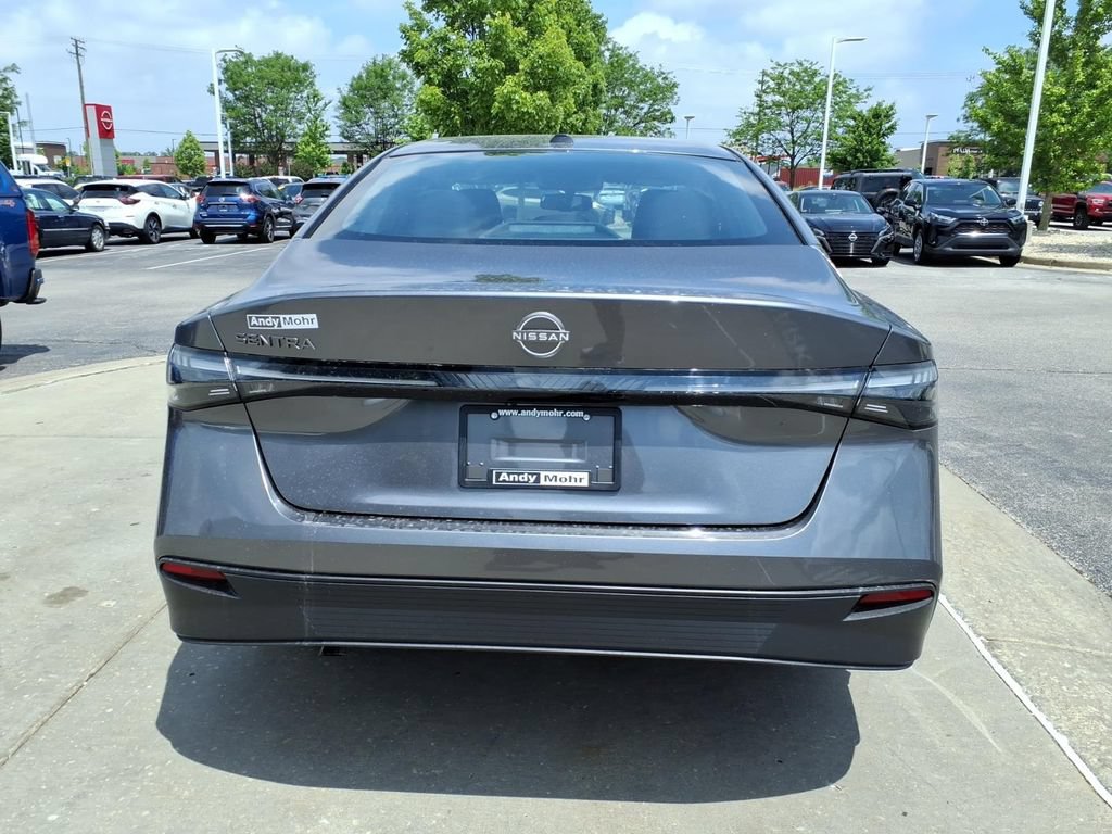 New 2026 Nissan Sentra SV w/ SV Convenience Package FWD image 9