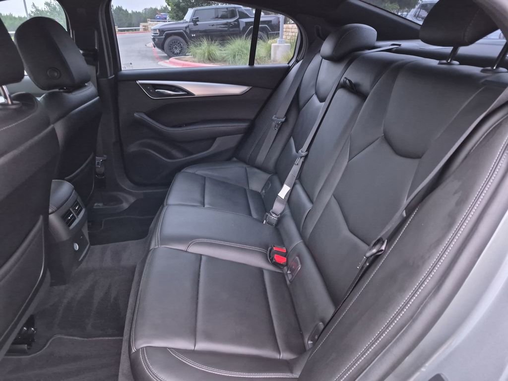 Used 2023 Cadillac CT5 Luxury RWD image 31