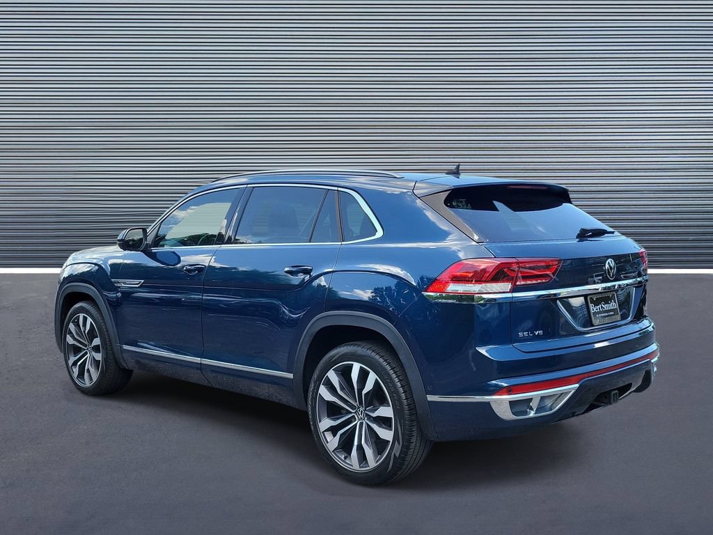 Used 2021 Volkswagen Atlas Cross Sport SEL Premium R-Line AWD/4WD image 4