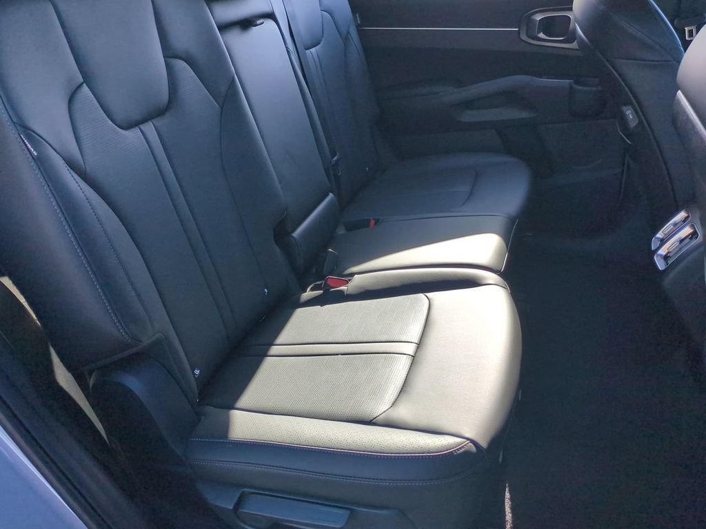New 2026 Kia Sorento S AWD/4WD image 25