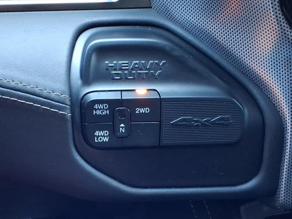 Used 2020 RAM 2500 Limited AWD/4WD image 29