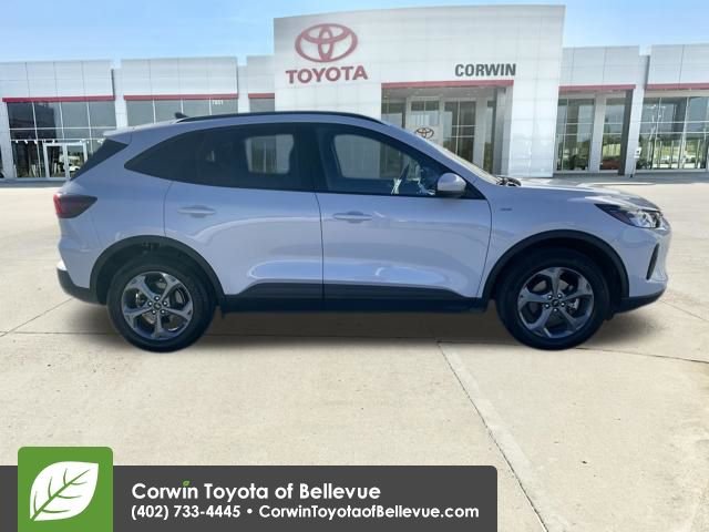 Used 2025 Ford Escape ST-Line Select image 6