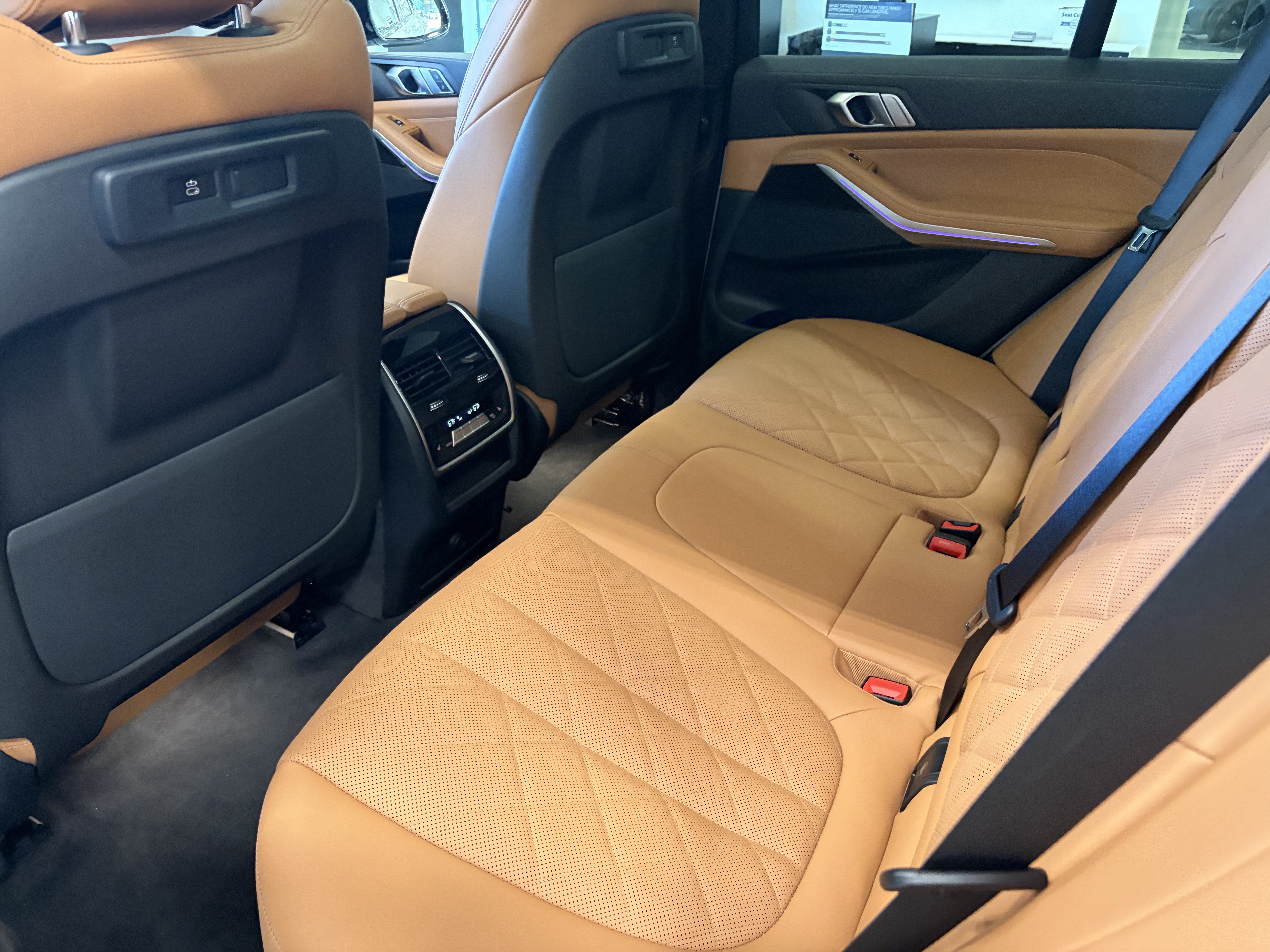 Certified 2023 BMW X5 xDrive40i w/ M Sport Package AWD/4WD image 16