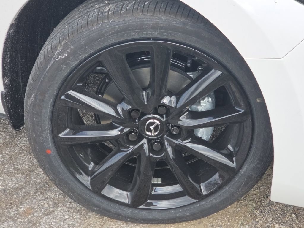 New 2026 MAZDA MAZDA3 2.5 S Hatchback w/ Premium Pkg FWD image 14