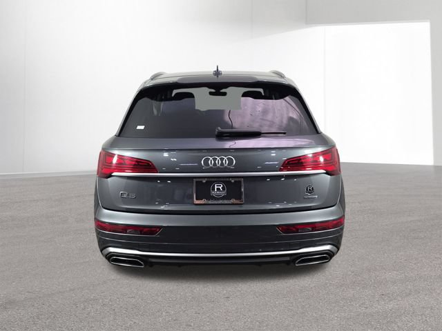 Used 2023 Audi Q5 2.0T Premium w/ Convenience Package AWD/4WD image 16
