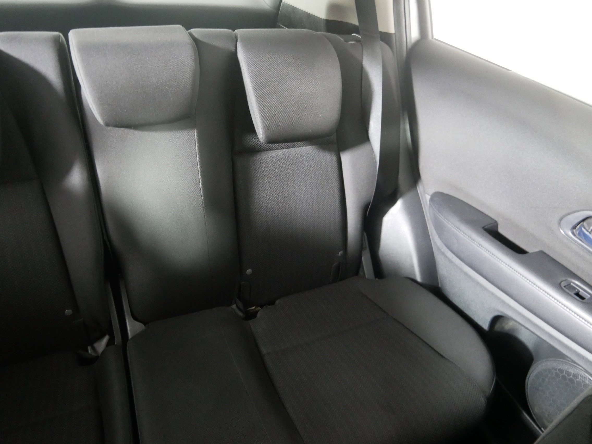 Used 2016 Honda HR-V LX image 14