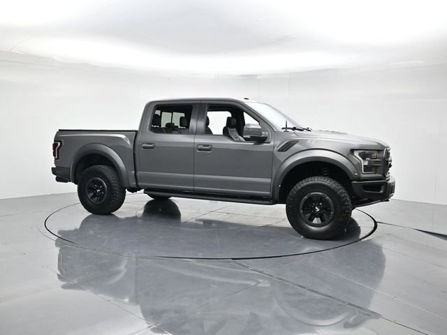 Used 2018 Ford F150 Raptor w/ Equipment Group 802A Luxury image 3