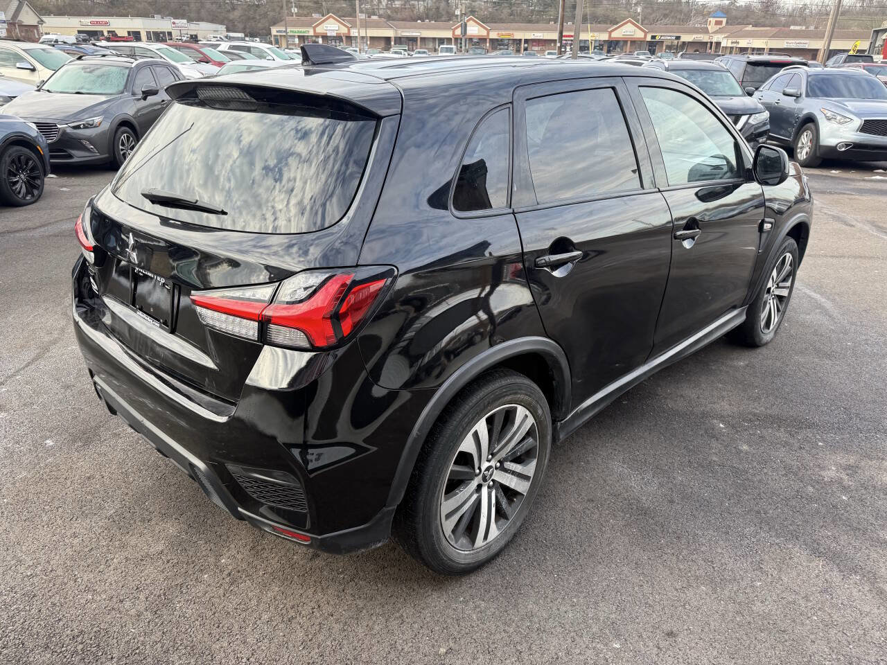 Used 2024 Mitsubishi Outlander Sport ES image 8