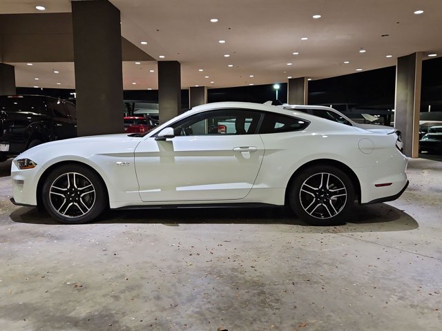 Used 2022 Ford Mustang GT Premium w/ Equipment Group 401A RWD image 8