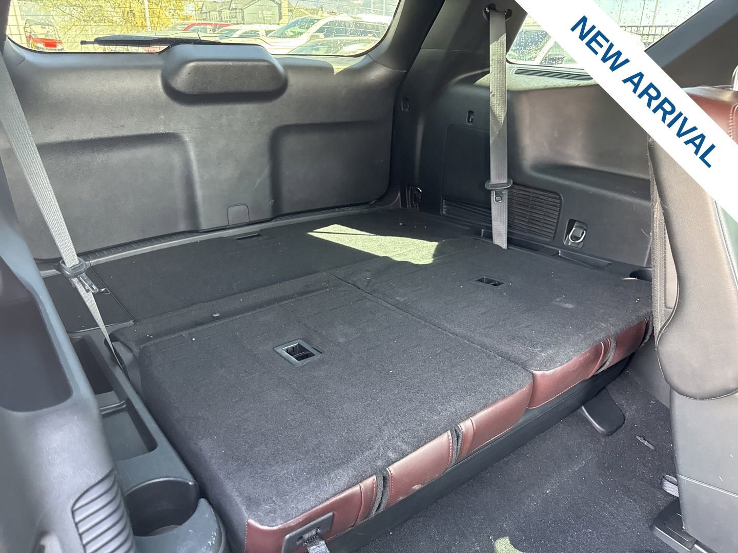 Used 2020 Ford Explorer Platinum w/ Premium Technology Package image 12