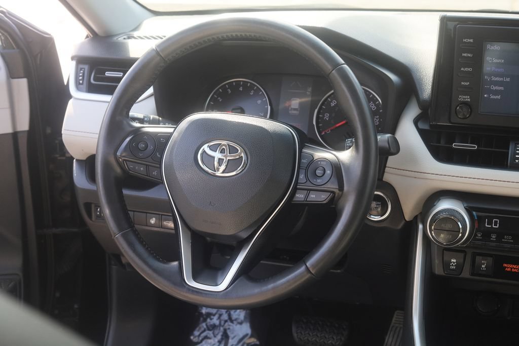 Certified 2019 Toyota RAV4 XLE Premium w/ Cold Weather Package AWD/4WD image 22