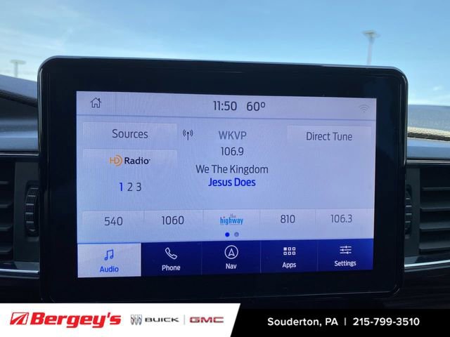 Used 2021 Ford Explorer Limited w/ Equipment Group 301A AWD/4WD image 15