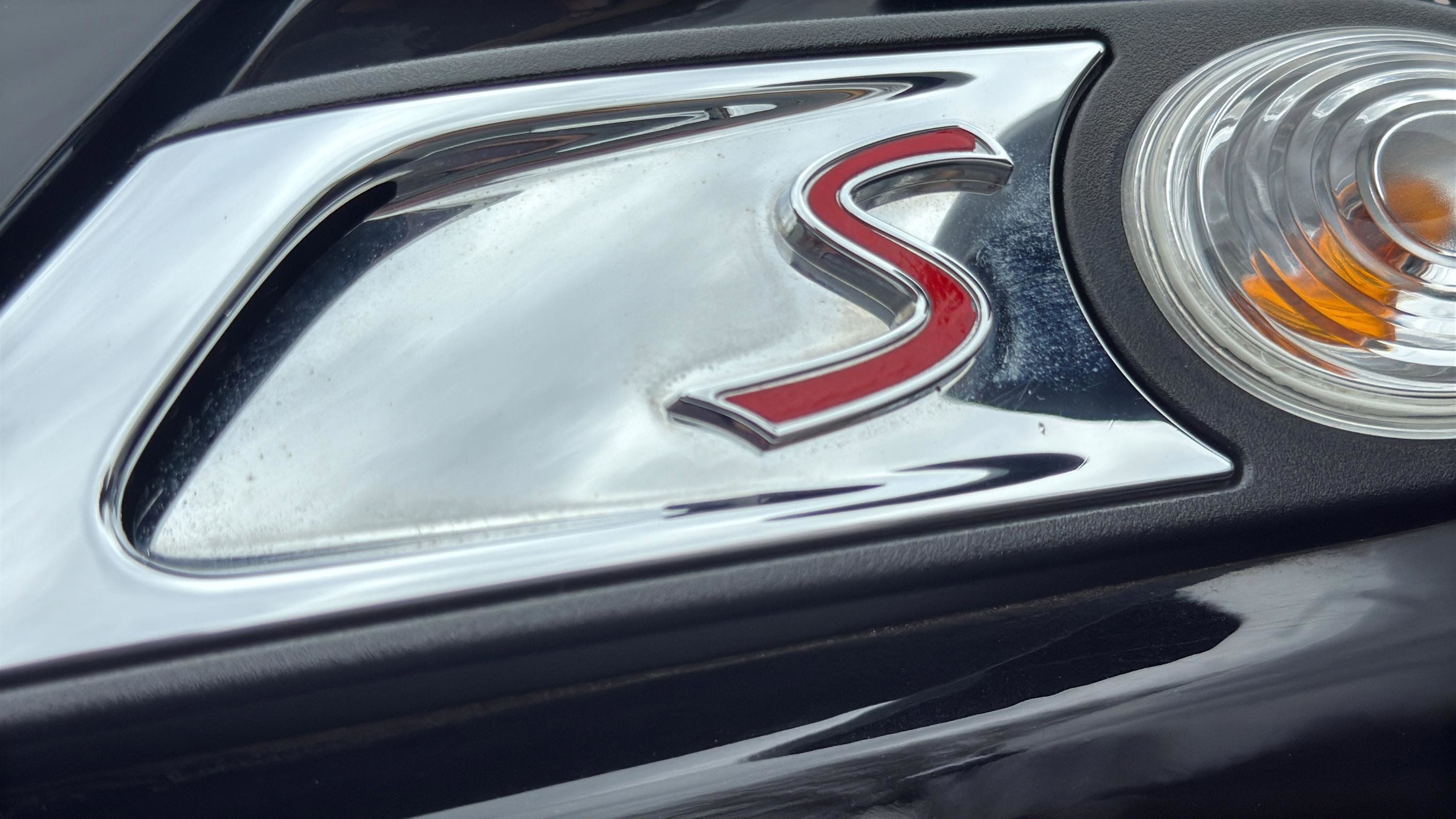 Used 2011 MINI Cooper S image 35