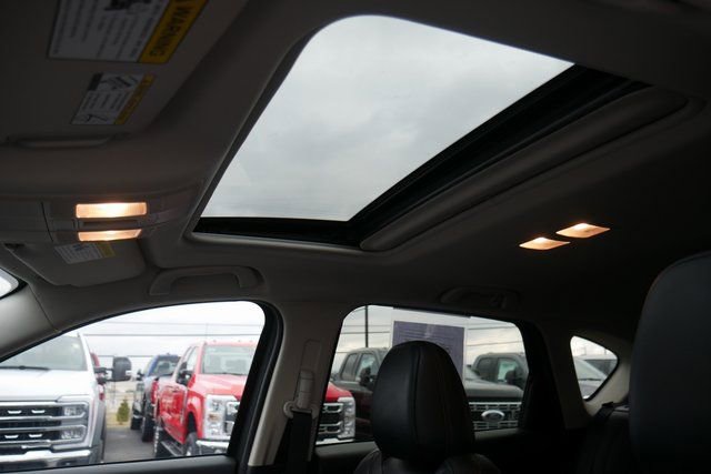 Used 2022 MAZDA CX-5 AWD 2.5 S w/ Preferred Package image 3