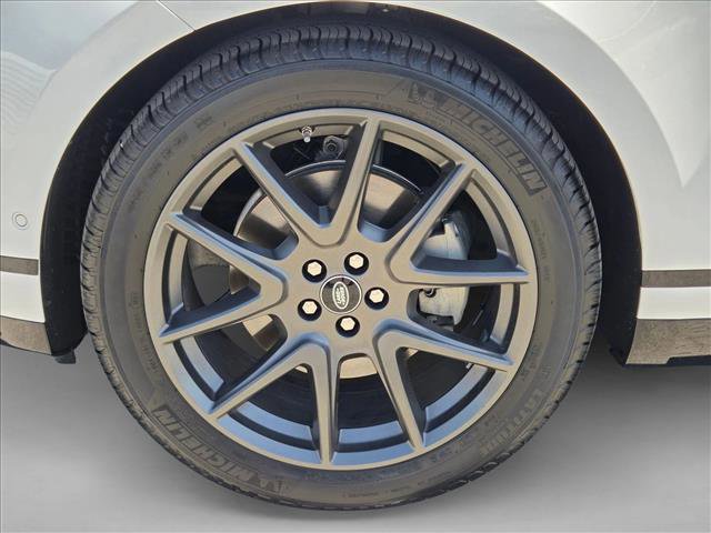 Used 2021 Land Rover Range Rover Velar R-Dynamic S image 24