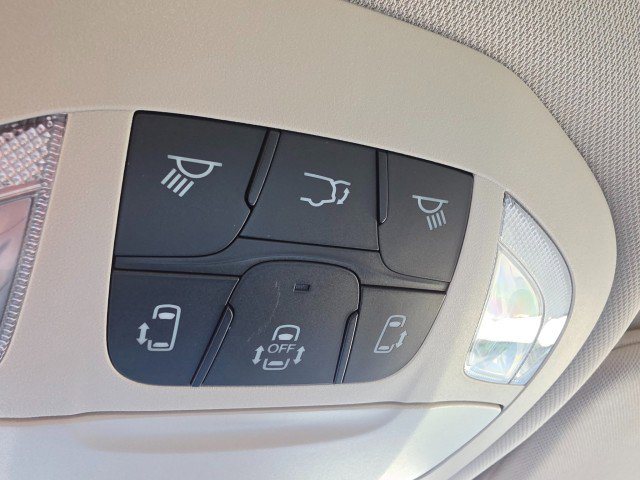 Used 2024 Chrysler Pacifica Touring-L FWD image 49