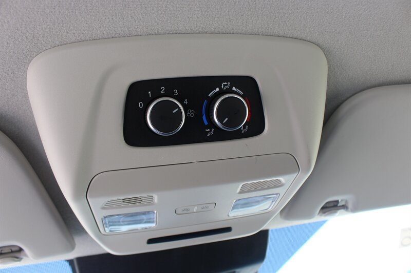 Used 2026 Ford Transit 350 XLT RWD image 35
