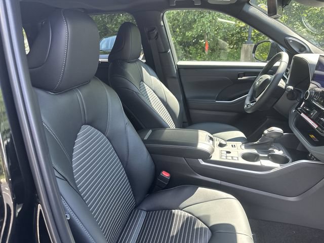 New 2026 Toyota Highlander XSE AWD/4WD image 30