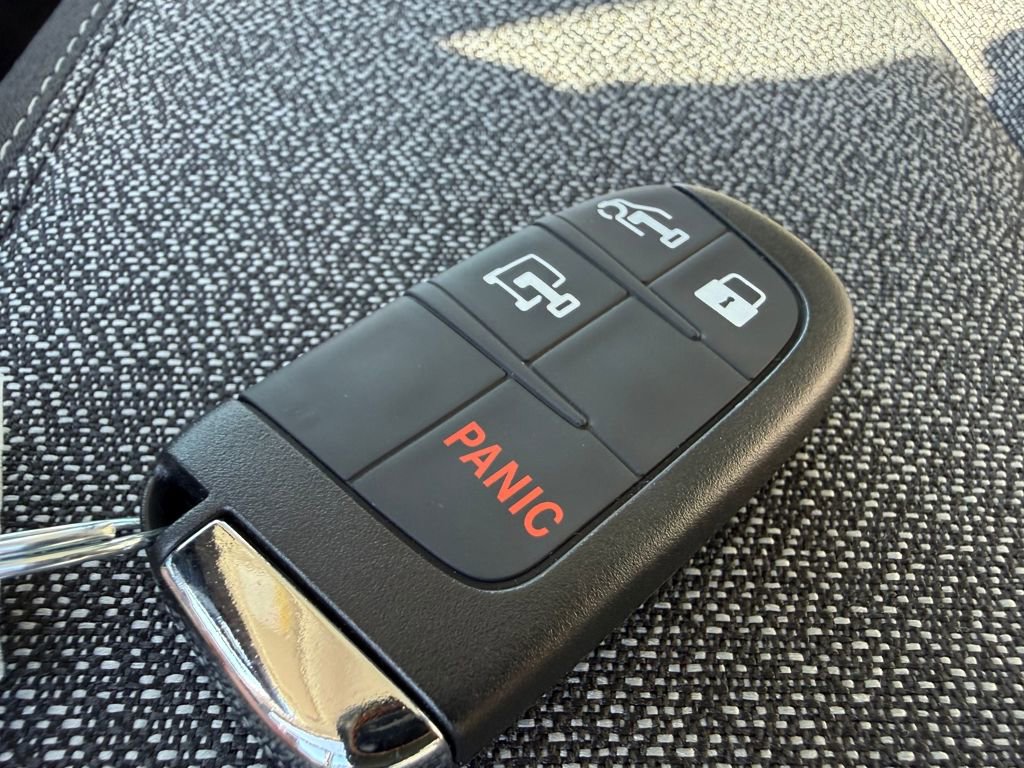 New 2026 RAM ProMaster 2500 w/ Convenience Group image 30