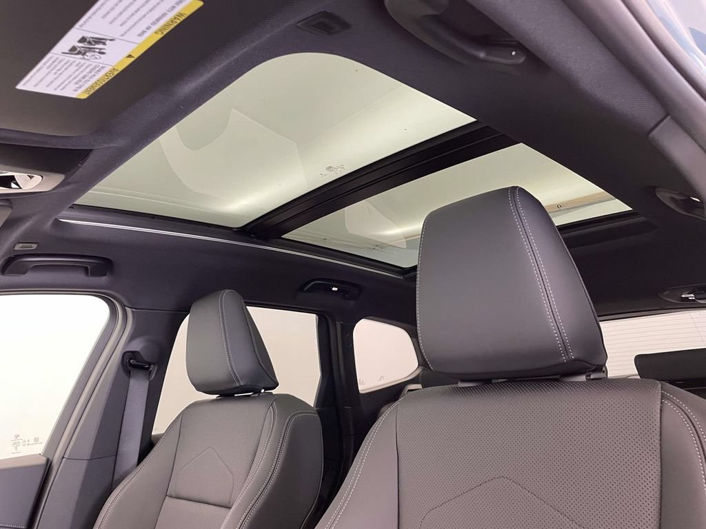 New 2027 BMW X1 xDrive28i AWD/4WD image 14
