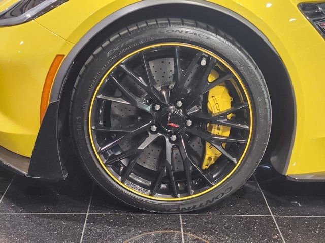 Used 2018 Chevrolet Corvette Z06 image 15