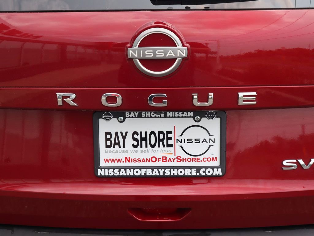 Certified 2023 Nissan Rogue SV image 32
