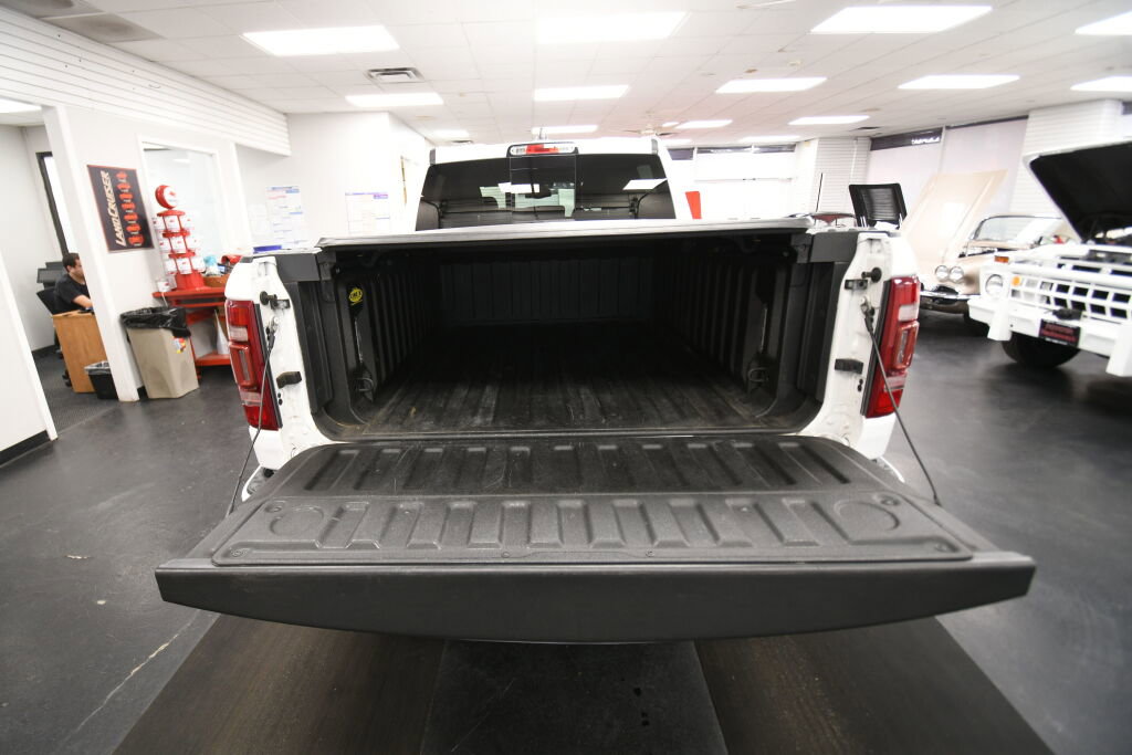 Used 2020 RAM 1500 Laramie AWD/4WD image 23