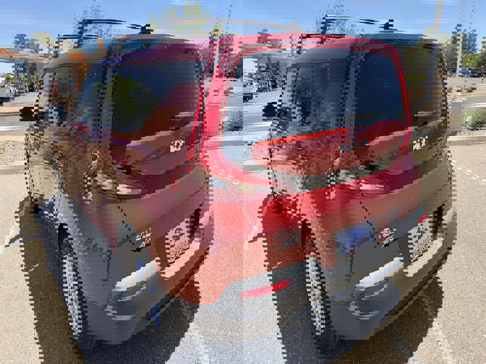 Used 2022 Kia Soul LX w/ Technology Package FWD image 4