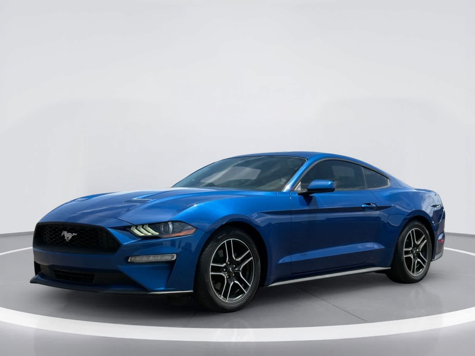 Used 2018 Ford Mustang Coupe w/ Equipment Group 101A RWD video 2