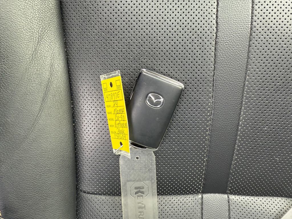 Used 2024 MAZDA CX-90 3.3 Turbo w/ Preferred Plus image 31