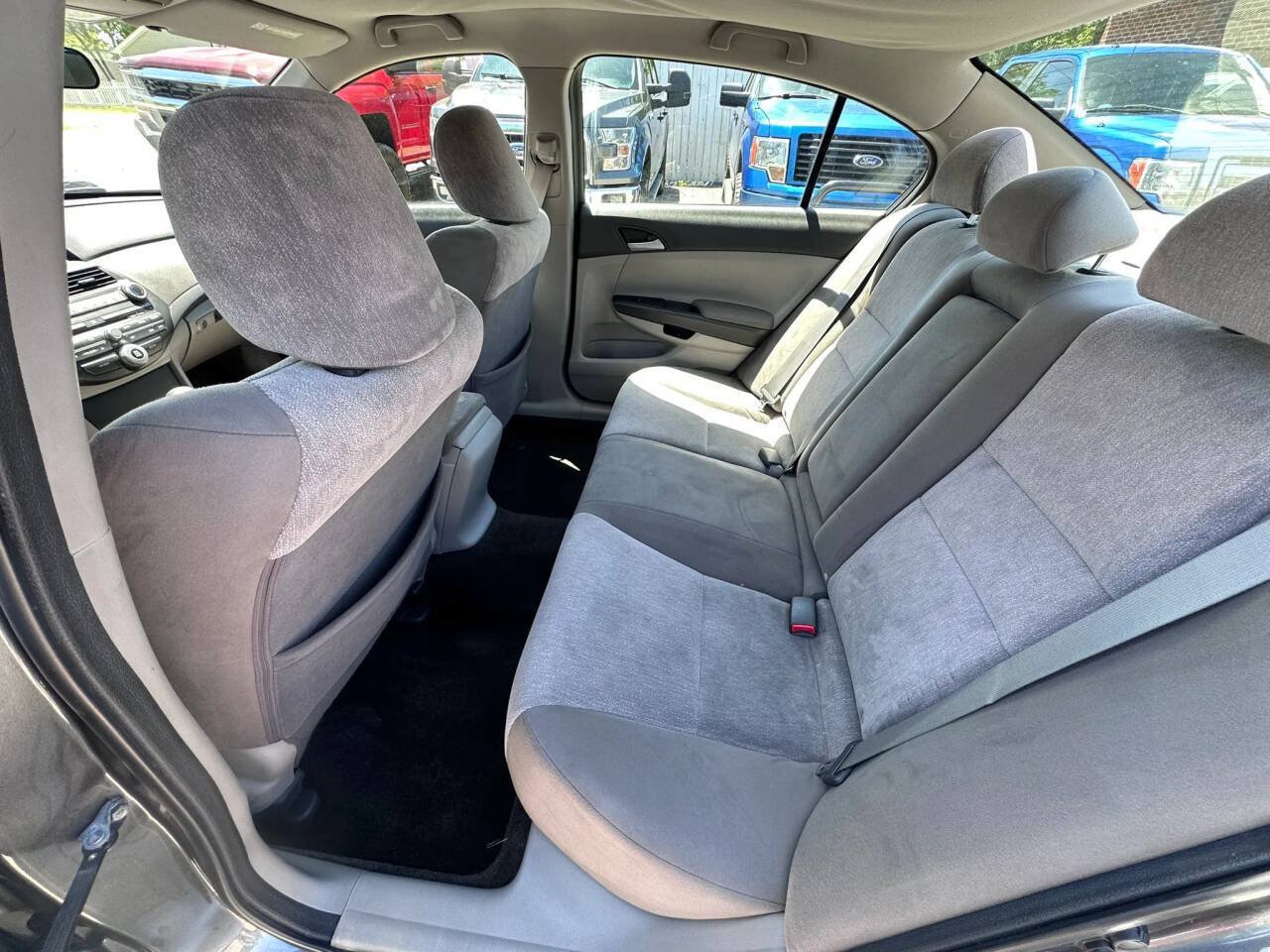 Used 2010 Honda Accord LX-P image 11