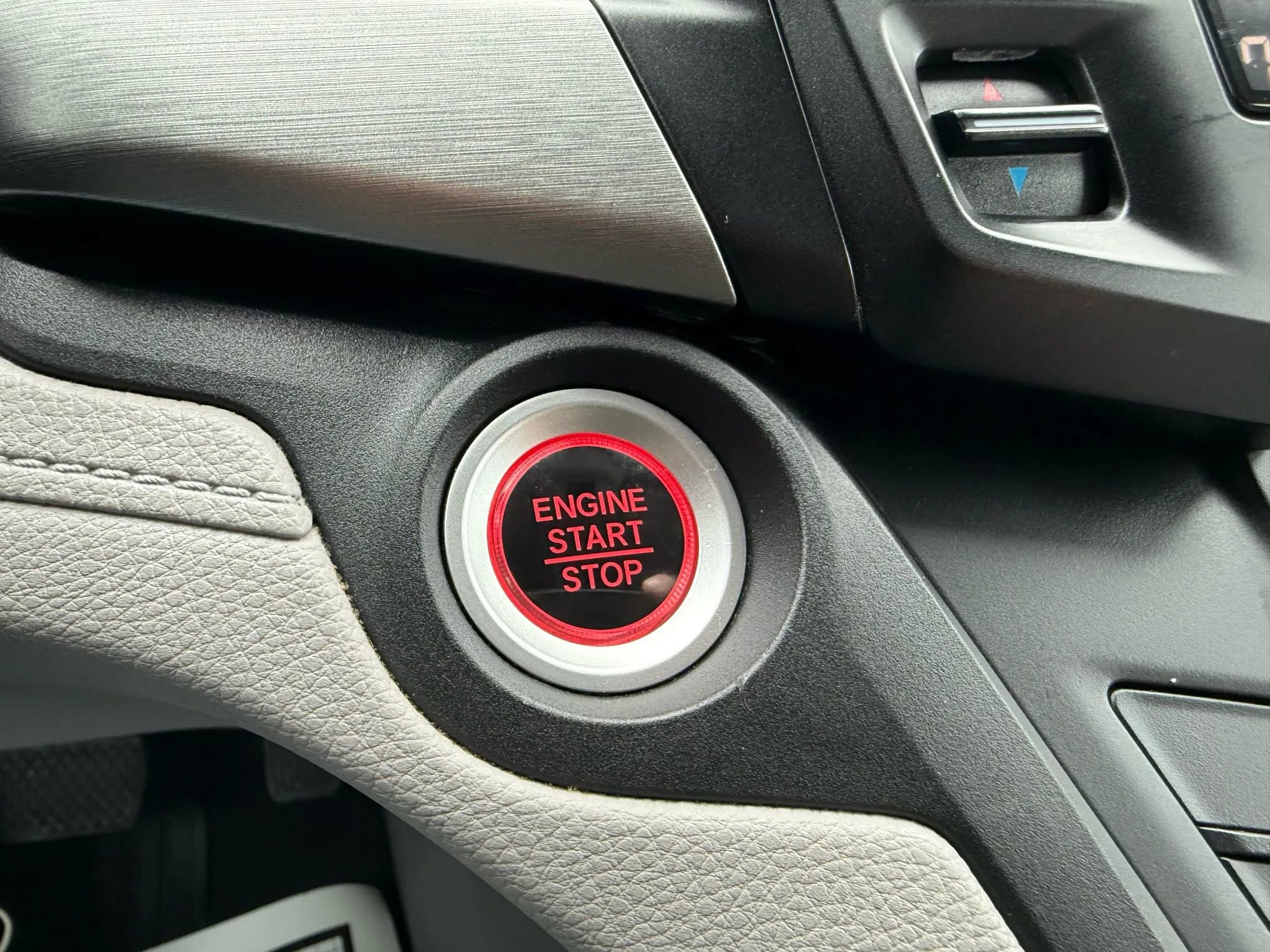 Used 2018 Honda Odyssey LX image 28