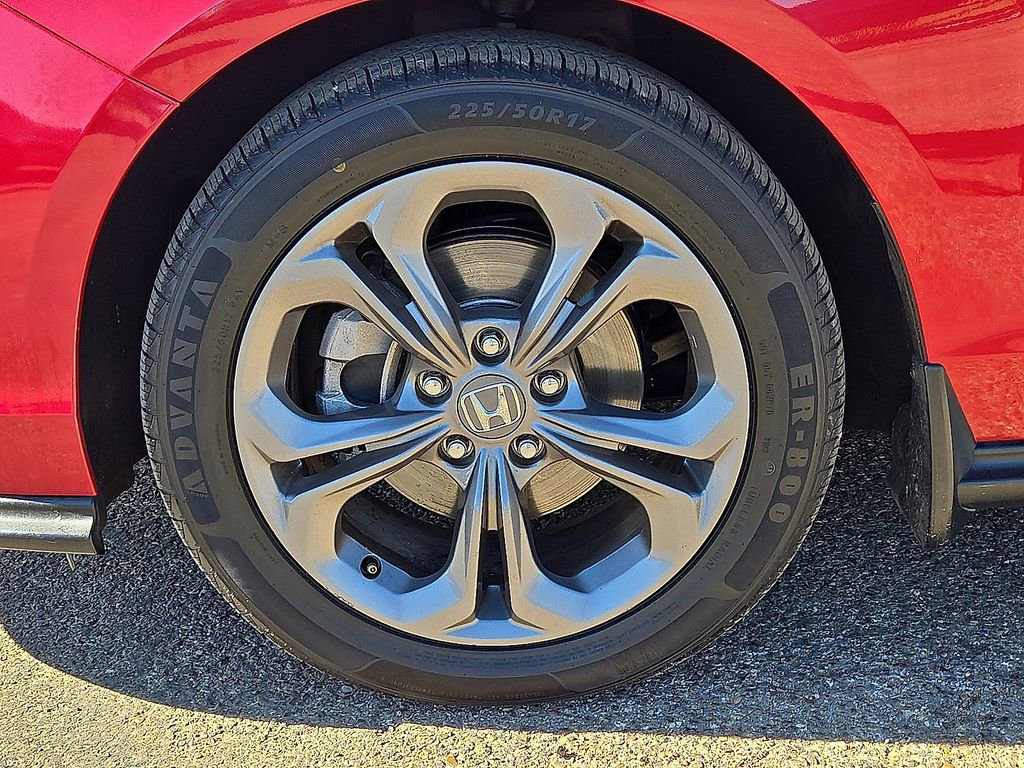 Used 2024 Honda Accord EX image 11
