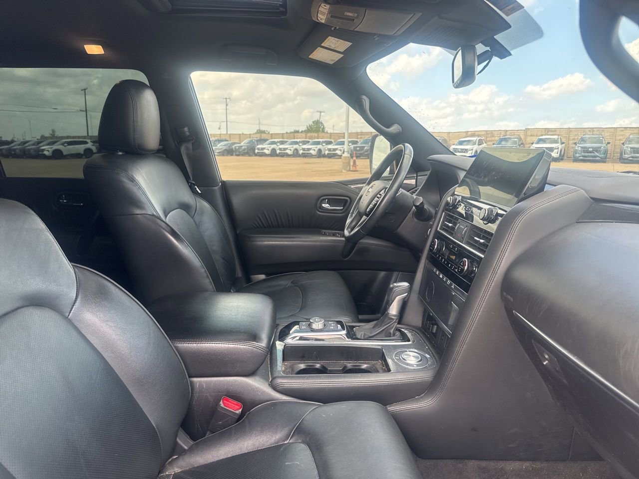 Used 2022 Nissan Armada SL w/ Midnight Edition Package image 30