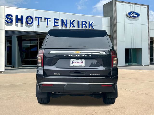 Used 2024 Chevrolet Suburban Premier w/ Advanced Technology Package AWD/4WD image 7