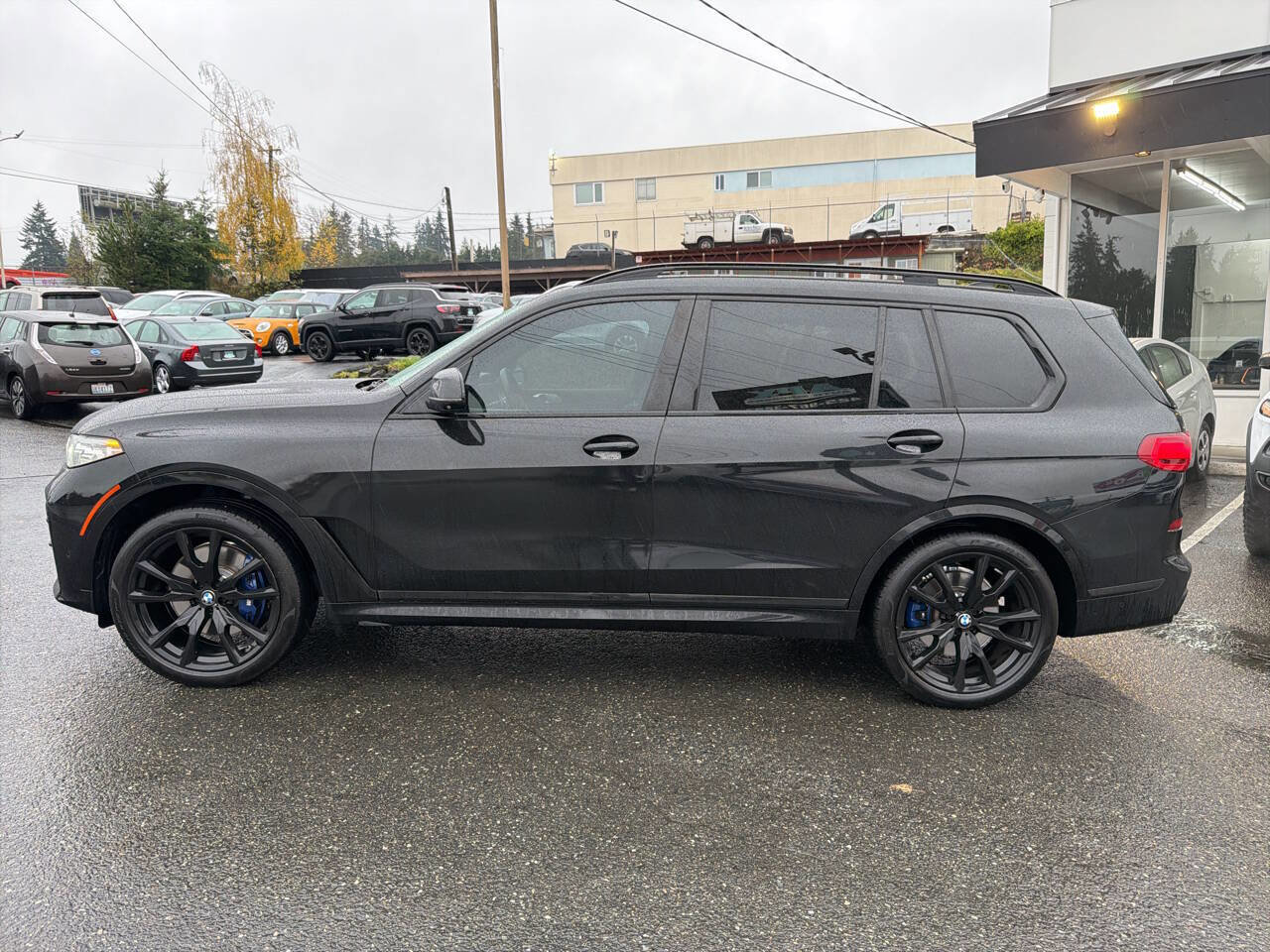 Used 2019 BMW X7 xDrive50i w/ M Sport Package image 4