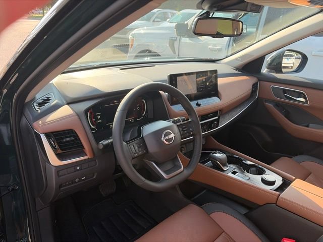 Used 2026 Nissan Rogue Platinum AWD/4WD image 30