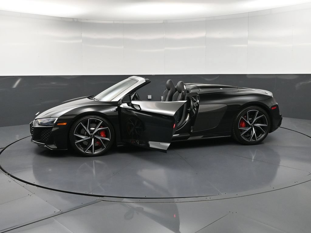 Used 2023 Audi R8 V10 performance w/ Carbon Exterior Package RWD image 35