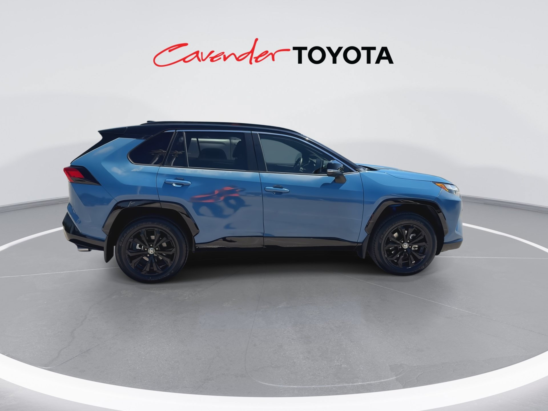 Certified 2022 Toyota RAV4 XSE AWD/4WD image 9