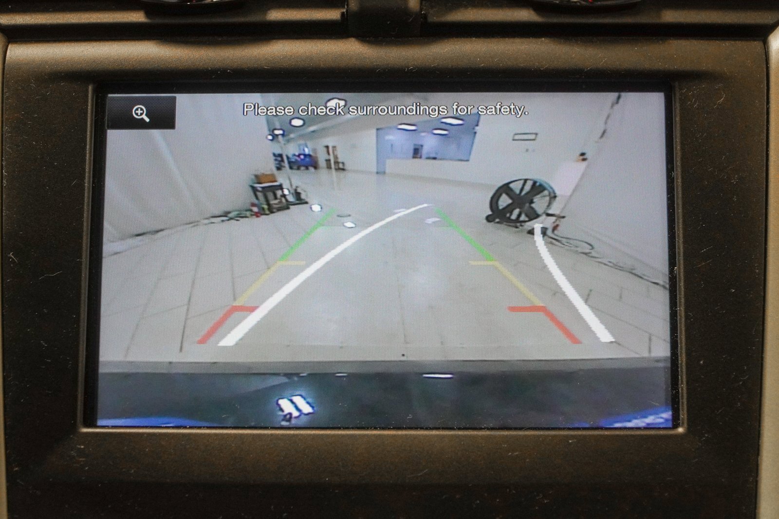 Used 2015 Ford Fusion SE w/ Equipment Group 202A image 30