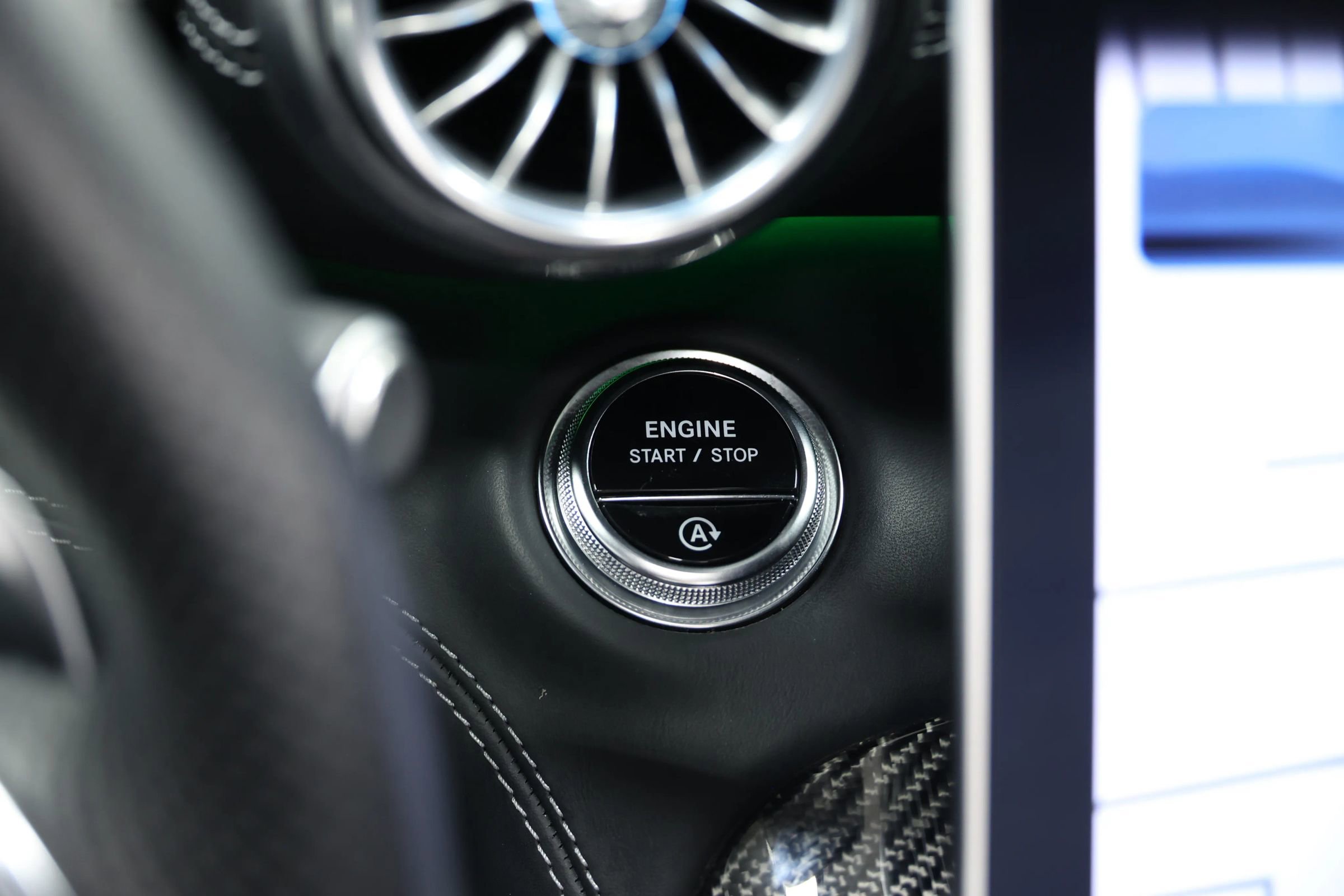 Used 2022 Mercedes-Benz SL 63 AMG 4MATIC image 42