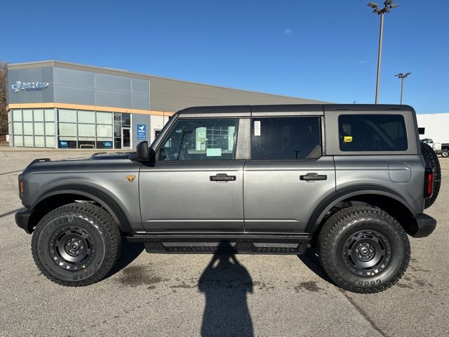 New 2025 Ford Bronco Badlands w/ Sasquatch Package image 6