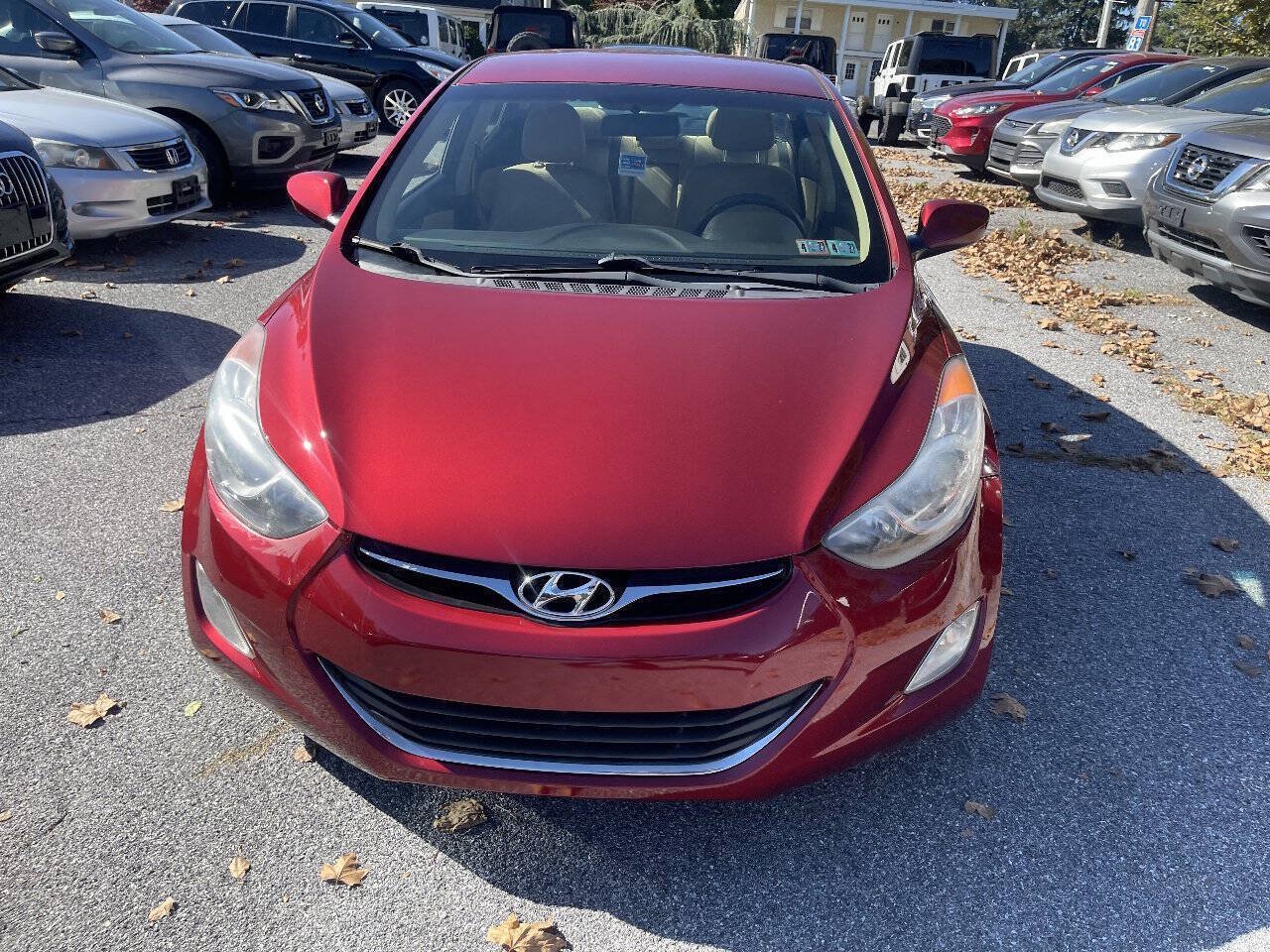 Used 2013 Hyundai Elantra GLS w/ Preferred Pkg FWD image 2