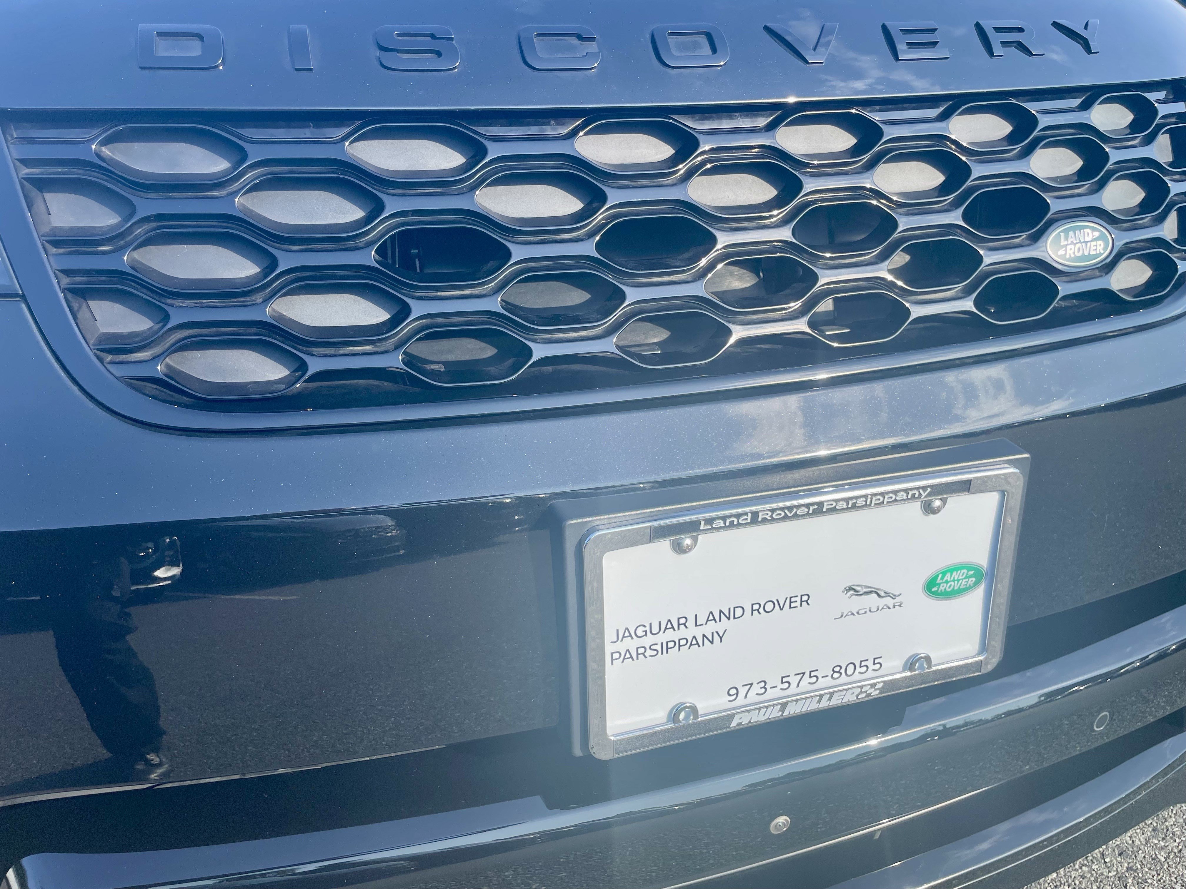 Certified 2025 Land Rover Discovery Dynamic SE AWD/4WD image 35