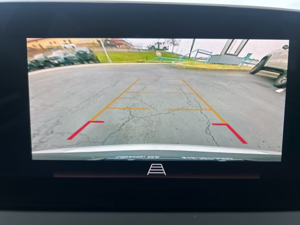 Certified 2025 Buick Envista Preferred image 28