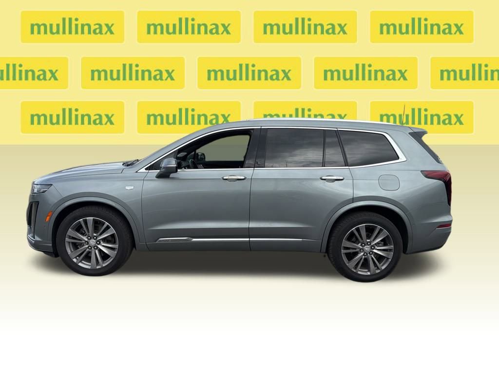 Used 2023 Cadillac XT6 Premium Luxury w/ Technology Package image 6
