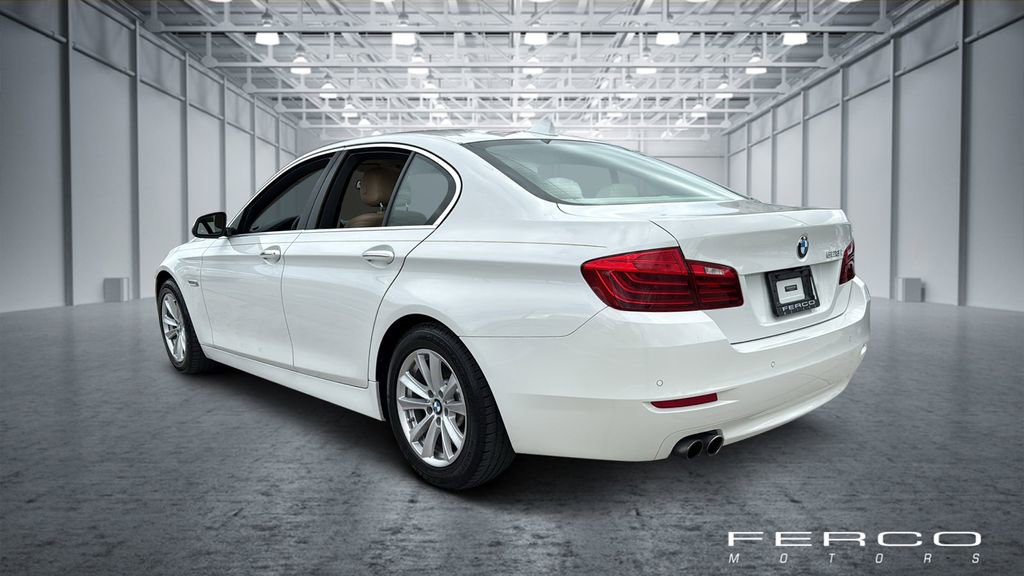 Used 2014 BMW 528i Sedan image 3