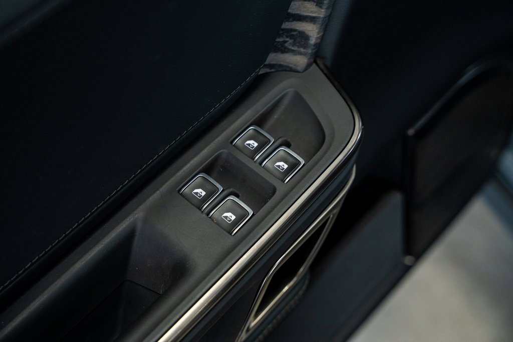 Used 2022 Rivian R1T Launch Edition image 36